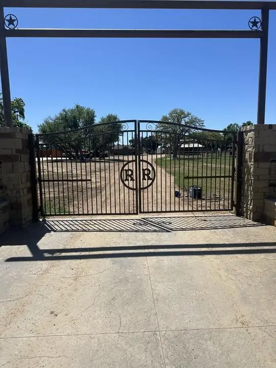 Ranch fence and gate by TG Welding